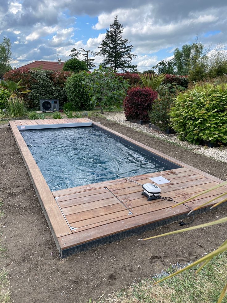 Piscine container réalisée par notre atelier : enterrée 6 m